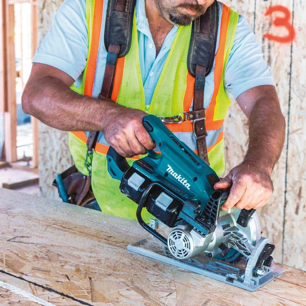 18V X2 LXT 5.0Ah Lithium-Ion (36V) Brushless Cordless Rear Handle 7-1/4 in. Circular Saw Kit XSR01PT