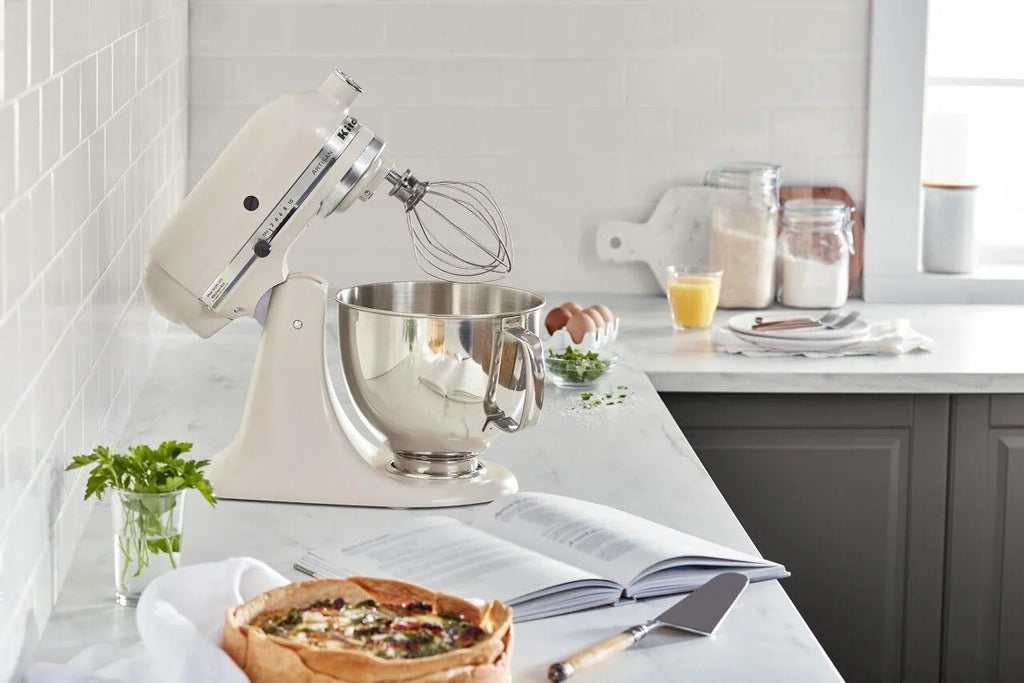 KitchenAid Artisan Series 5 Quart Tilt Head Stand Mixer