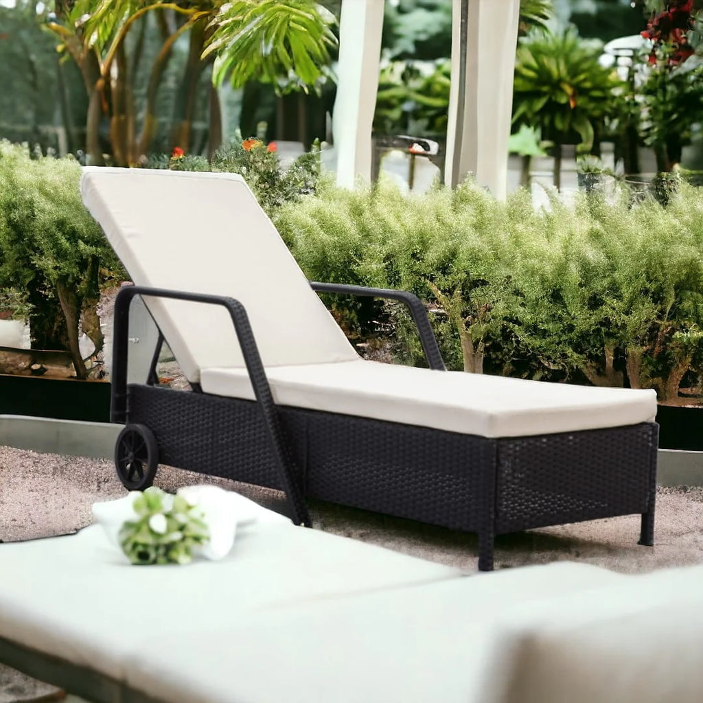 Rattan Sun Lounger with Wheels