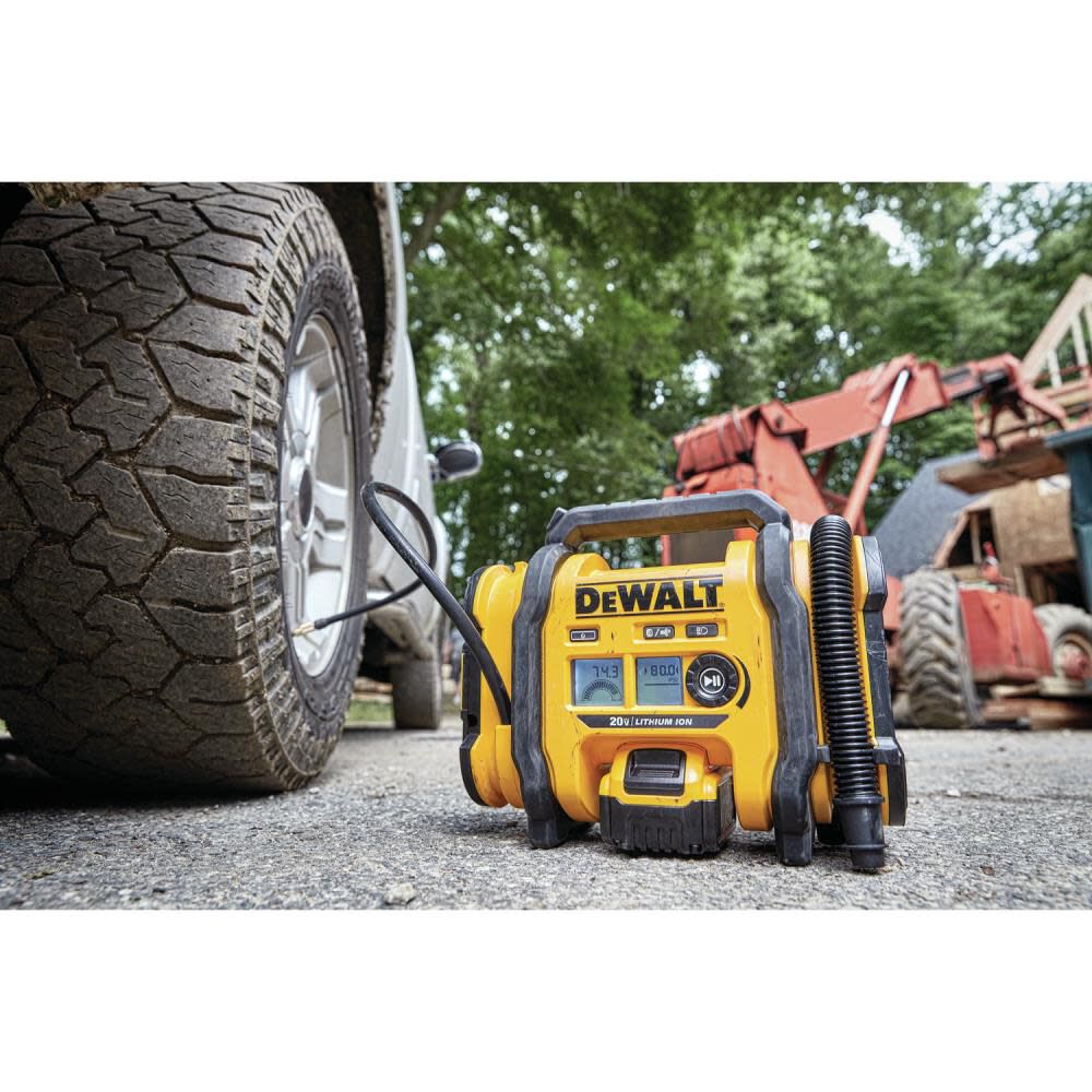 20V MAX Inflator Bare DCC020IB from