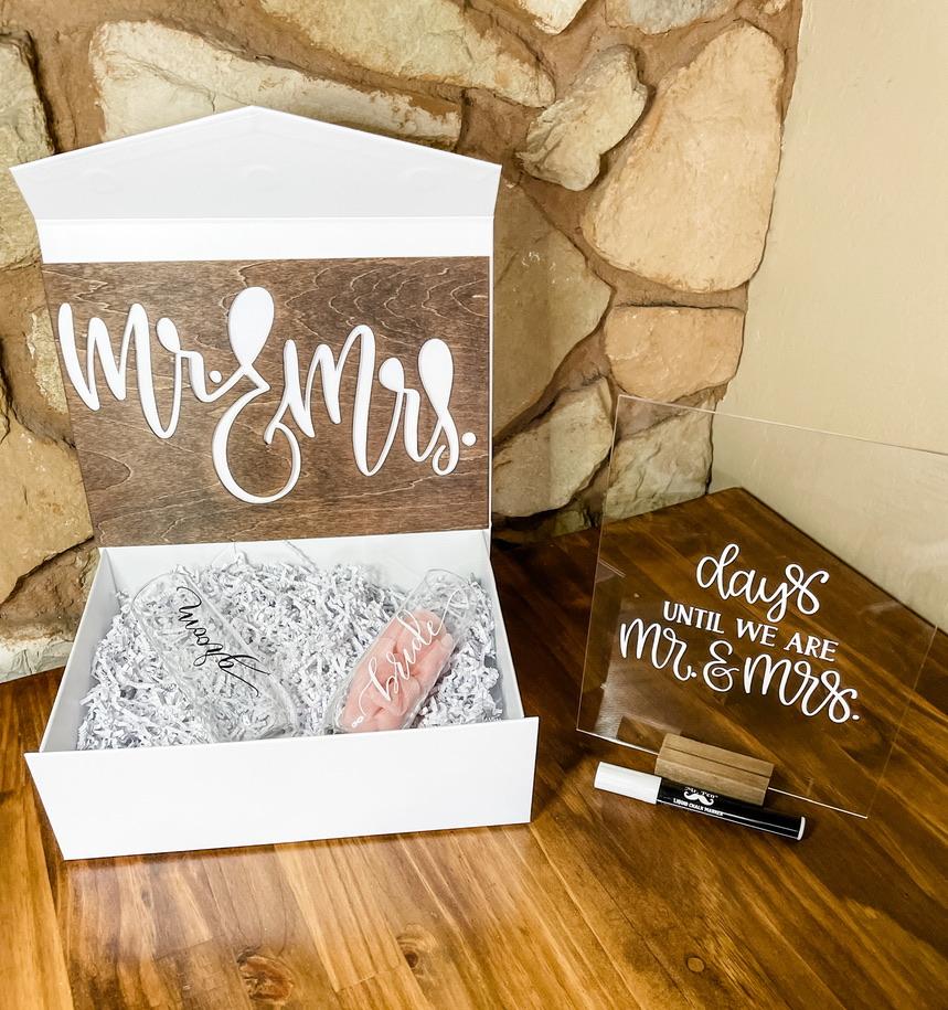 Medium Custom Engagement Box