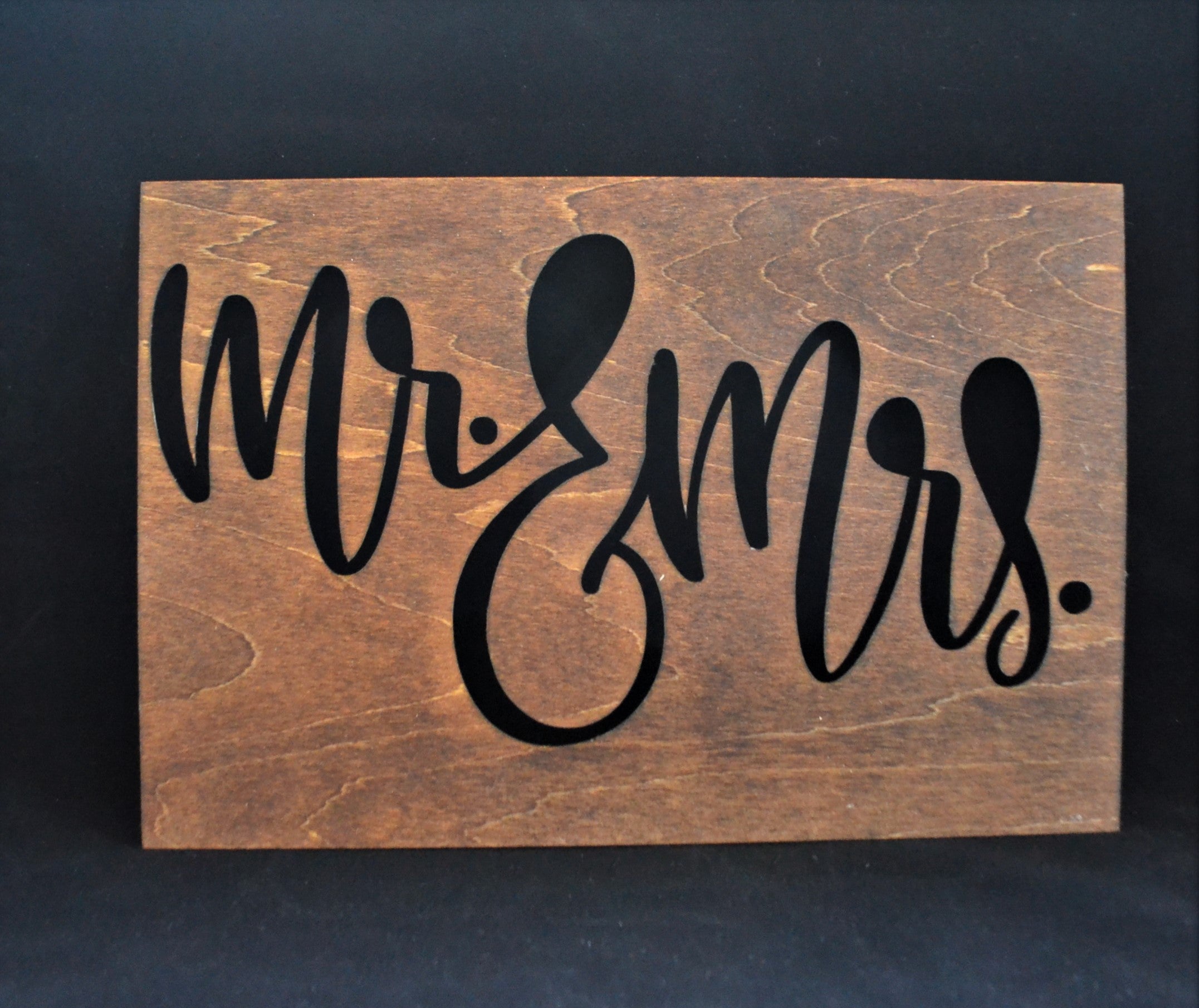 Wood Sign | Mr. & Mrs. | Cut-Out